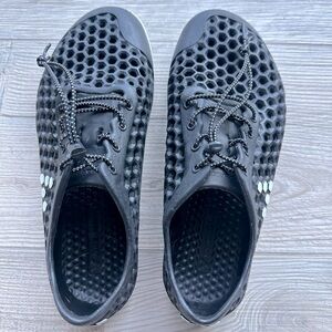 VIVO BAREFOOT water resistant shoes